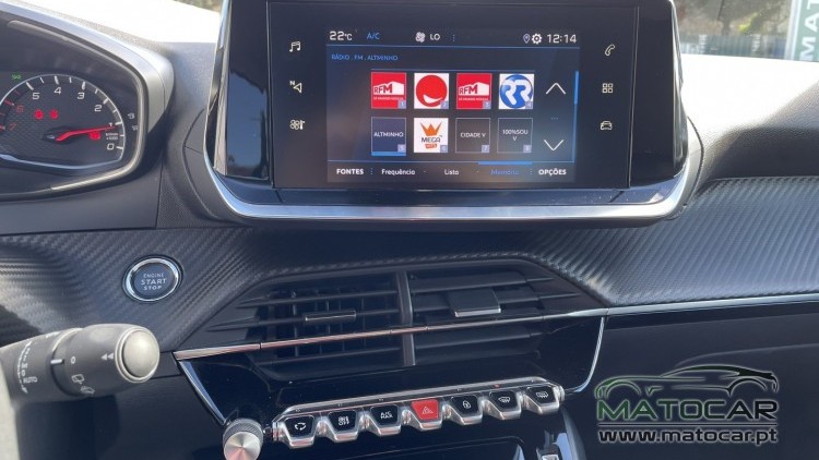 Peugeot 2008 1.5 BlueHDi Allure Pack