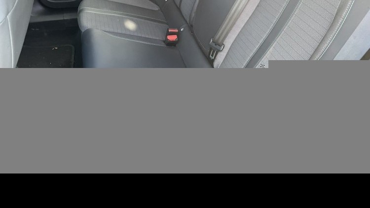 Peugeot 2008 1.5 BlueHDi Allure Pack