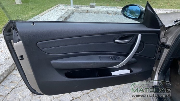 BMW S&eacute;rie 1 - 120 Coupe