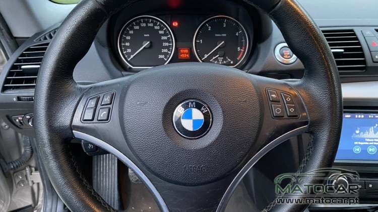 BMW S&eacute;rie 1 - 120 Coupe