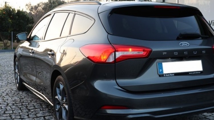 Ford Focus SW 1.5 TDCi ST-Line