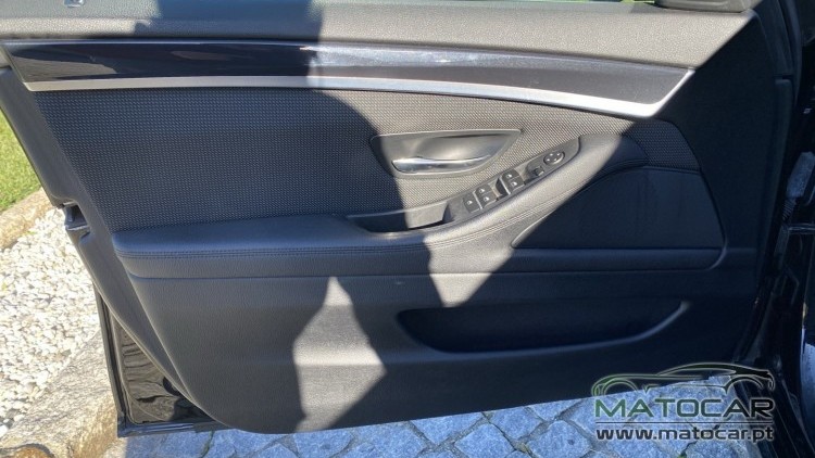 BMW S&eacute;rie 5 - 520 Touring Sport