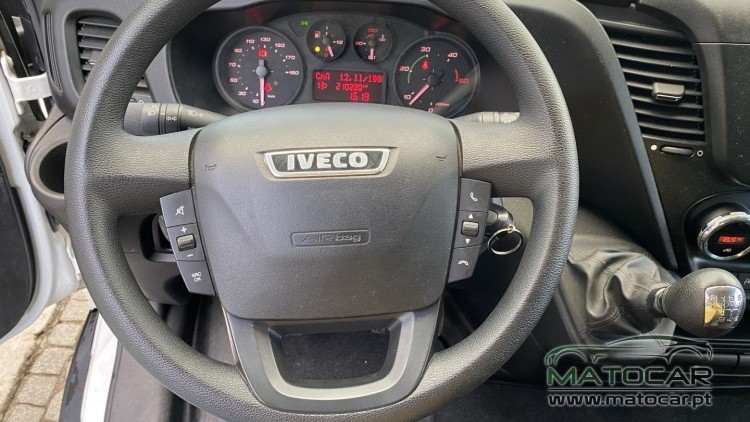 Iveco Daily L2H2 C/AC AUTO